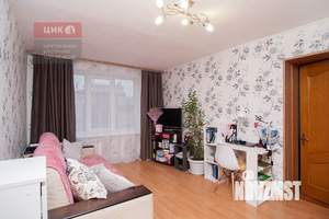 2-к квартира, вторичка, 40м2, 9/9 этаж