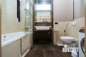 2-к квартира, вторичка, 74м2, 13/17 этаж