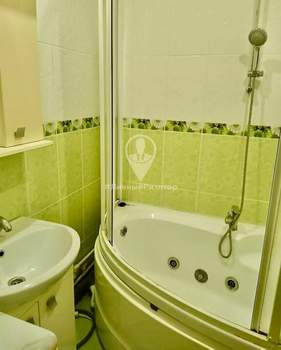 2-к квартира, вторичка, 61м2, 2/10 этаж