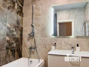 2-к квартира, вторичка, 61м2, 12/12 этаж