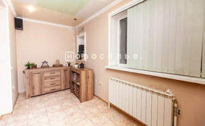 3-к квартира, вторичка, 115м2, 1/9 этаж