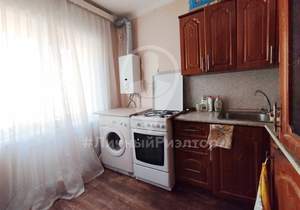 2-к квартира, вторичка, 44м2, 4/4 этаж