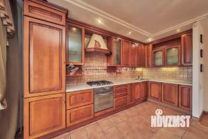 3-к квартира, вторичка, 106м2, 7/9 этаж