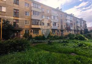 2-к квартира, вторичка, 42м2, 4/4 этаж