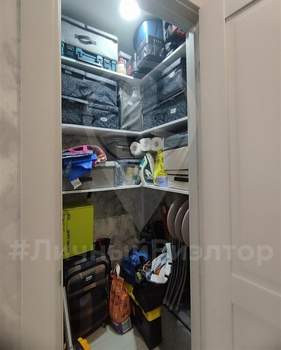 2-к квартира, вторичка, 43м2, 4/5 этаж