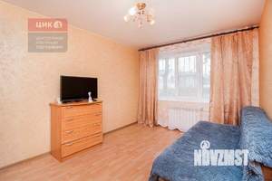 2-к квартира, вторичка, 42м2, 1/5 этаж
