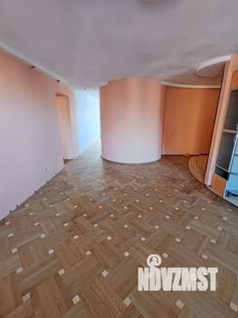 3-к квартира, вторичка, 83м2, 8/9 этаж