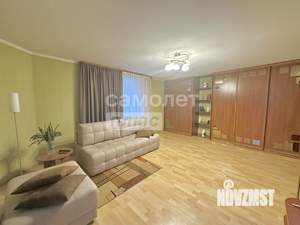 2-к квартира, вторичка, 64м2, 2/10 этаж