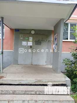 3-к квартира, вторичка, 63м2, 5/5 этаж