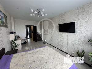 2-к квартира, вторичка, 63м2, 13/23 этаж