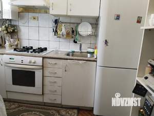 3-к квартира, вторичка, 41м2, 1/4 этаж