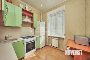2-к квартира, вторичка, 55м2, 1/5 этаж