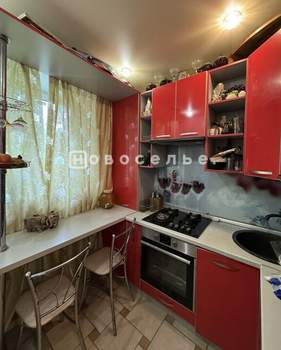 2-к квартира, вторичка, 44м2, 1/5 этаж